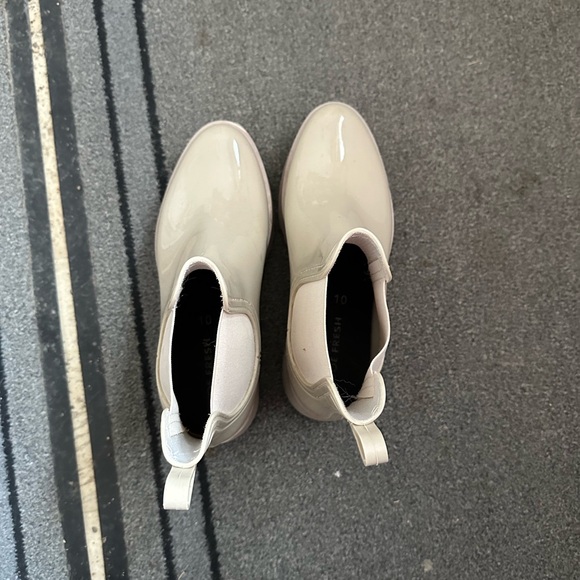 Joe fresh rain boot - Picture 2 of 7